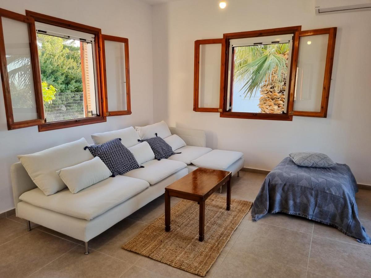 Yvi'S Greek House Apartment Vagia  Екстериор снимка